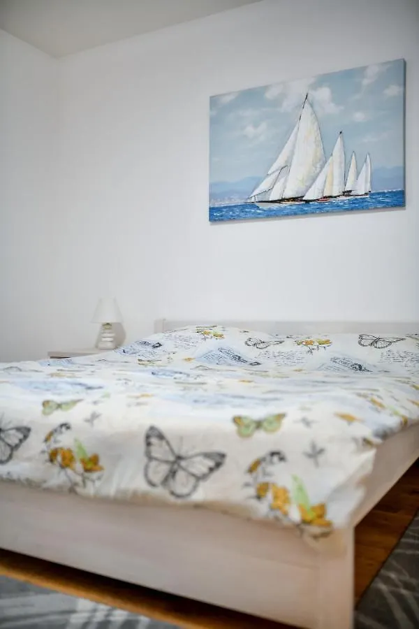 Apartment Nightbird Zadar
